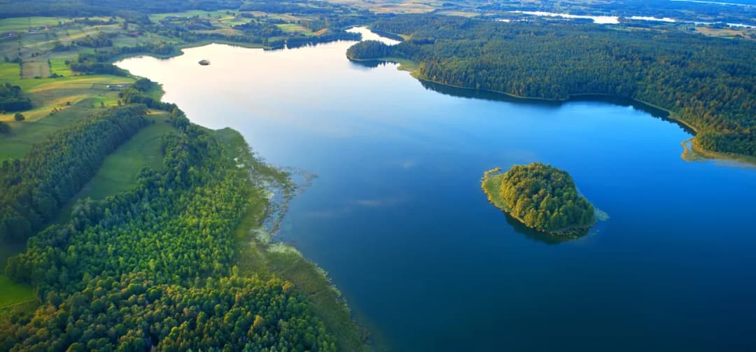 Dokąd zabrać dziecko na Mazurach? 10 atrakcji, które was oczarują